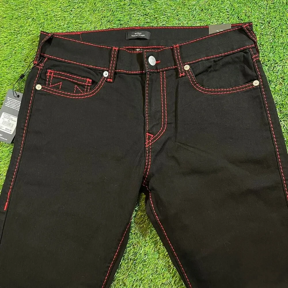 True Religion Ricky Relaxed straight leg Y2K mega stitch black red jeans 34x30